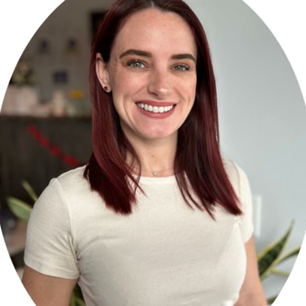 Dr. Taylor Hoskins